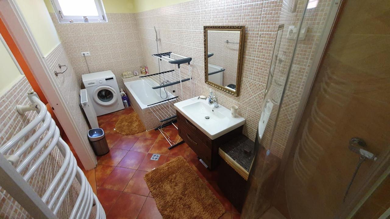 Casa Tajola Apartamento Kecskemét Exterior foto